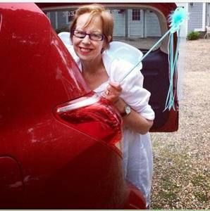 Meet your Posher, Helena